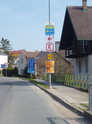 Komerční navigace